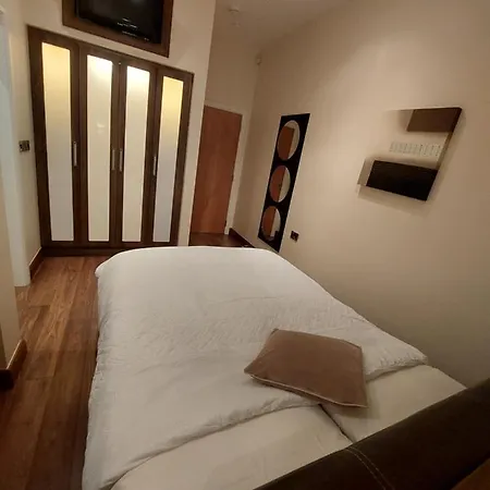 Luxury Penthouse En-suite At Salthill Bay *